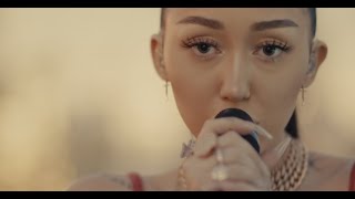 Noah Cyrus  The End Of Everything Live From Freehand LA [upl. by Teplica]