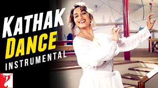 Kathak Dance  Instrumental  Dil To Pagal Hai  Madhuri Dixit Shah Rukh Khan [upl. by Esch361]